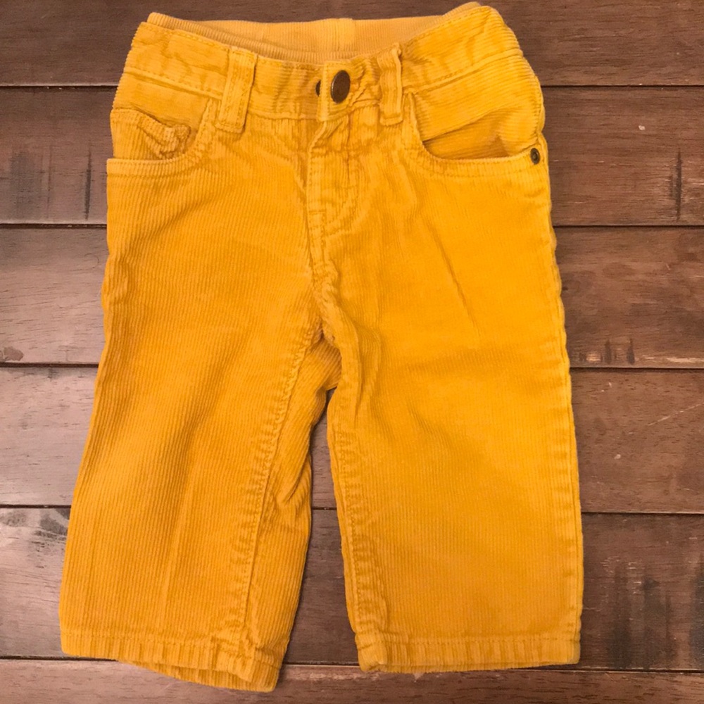 Mustard yellow GAP corduroy pants size 6-12 mo